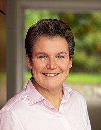 Dr. Carmen Röder